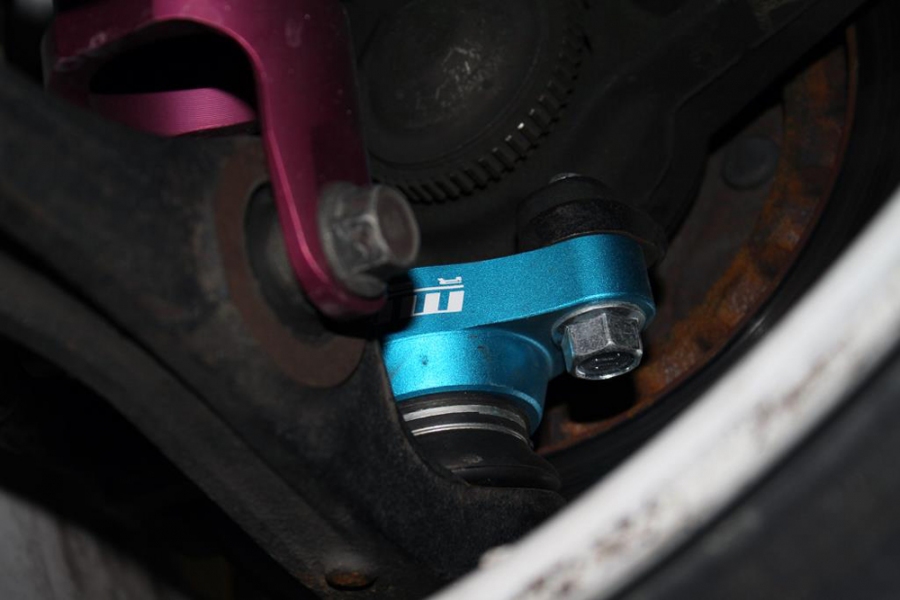 Roll Center Offset Adjuster for Honda S2000