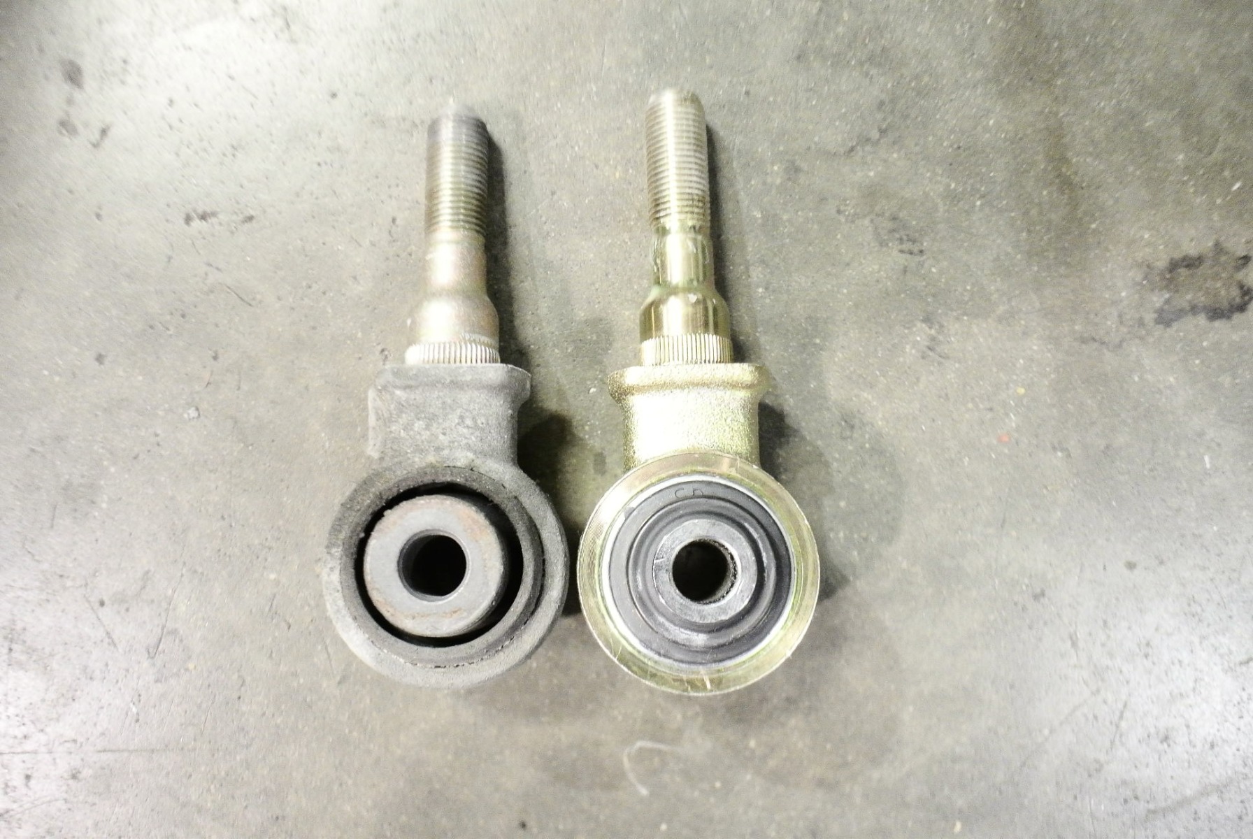 Honda Civic 1992-1995 Front Upper Control Arm Bushings (Spherical) - MRS-HA-0306-254084