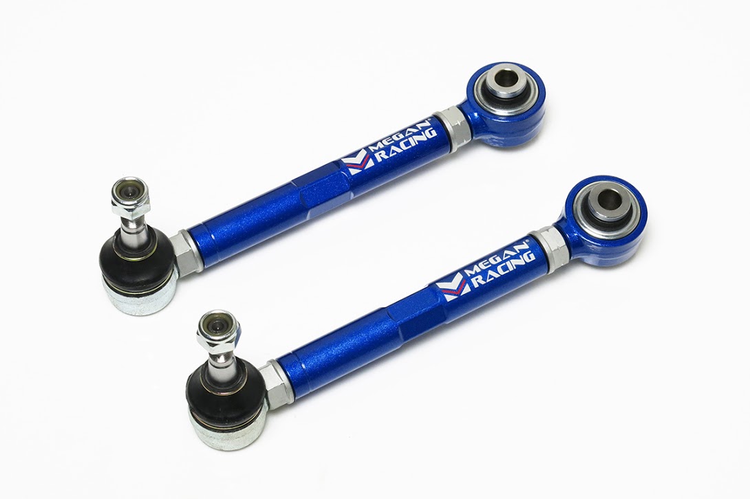 メーガンレーシング　リアトーコン　LEXUSGS IS RC等に Megan Racing Lexus IS/GS/RC Rear Arms Kit – VIPCARTEL Automotive