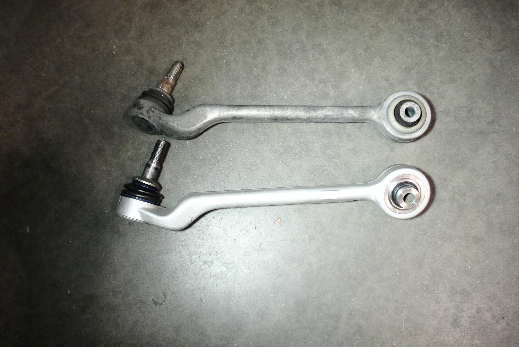 BMW 3-Series F30 12-18 (Exc Xdrive) Front Lower control Arm (Spherical Bushing) - MRC-BM-0324-OE-255530