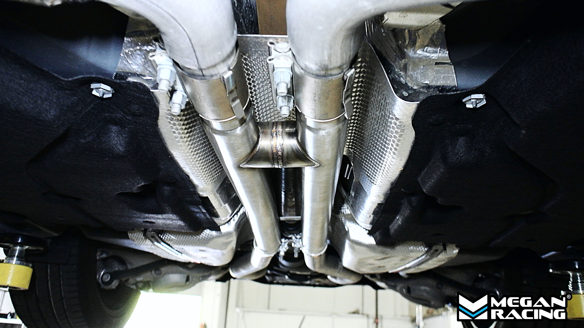 Ford Mustang 15-23 / 2024+ (GT, Dark Horse) H-Pipe - LW-MIDPIPE-FM24-H-255939